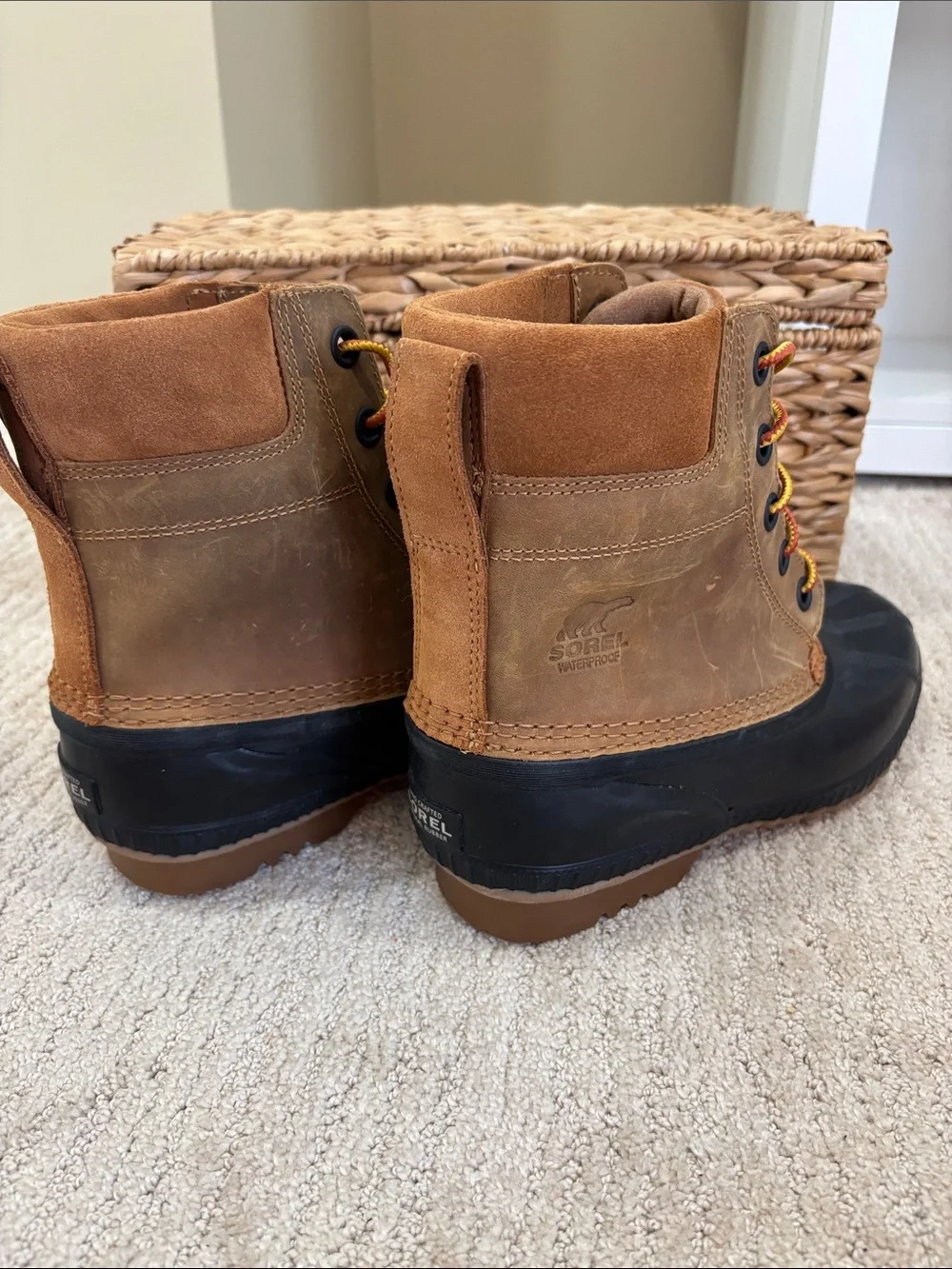 NWT Sorel Men's Brown Suede & Black Rubber Lace-Up Rain Boots Size 7